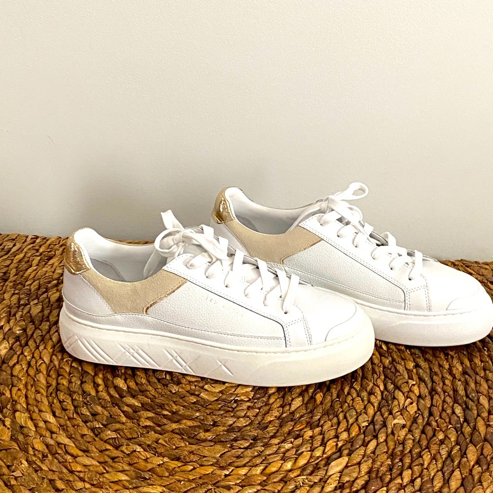 Ted Baker Adison Platform White Sneaker Size 9